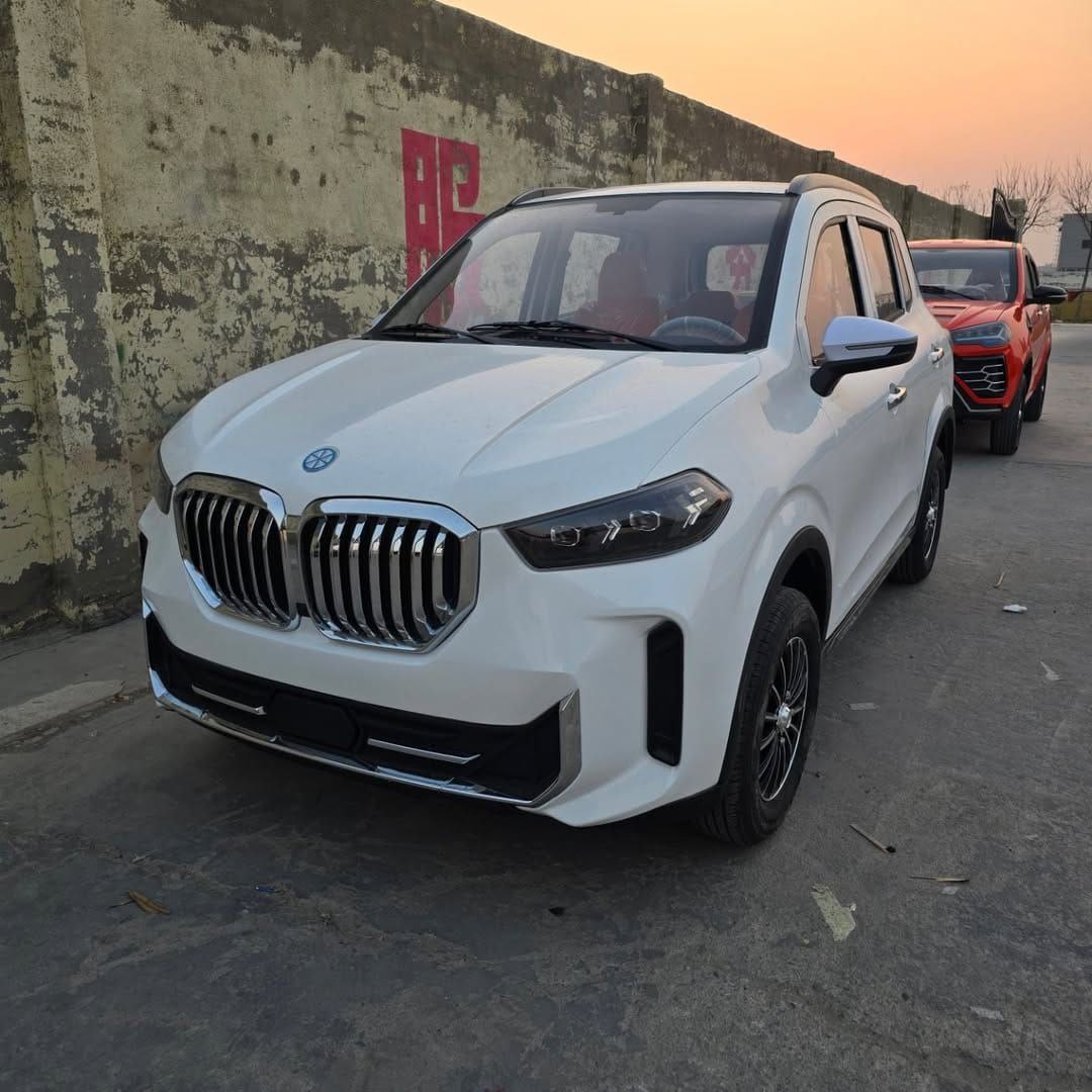 BABY X5 ELEKTRİKLİ ARABA
